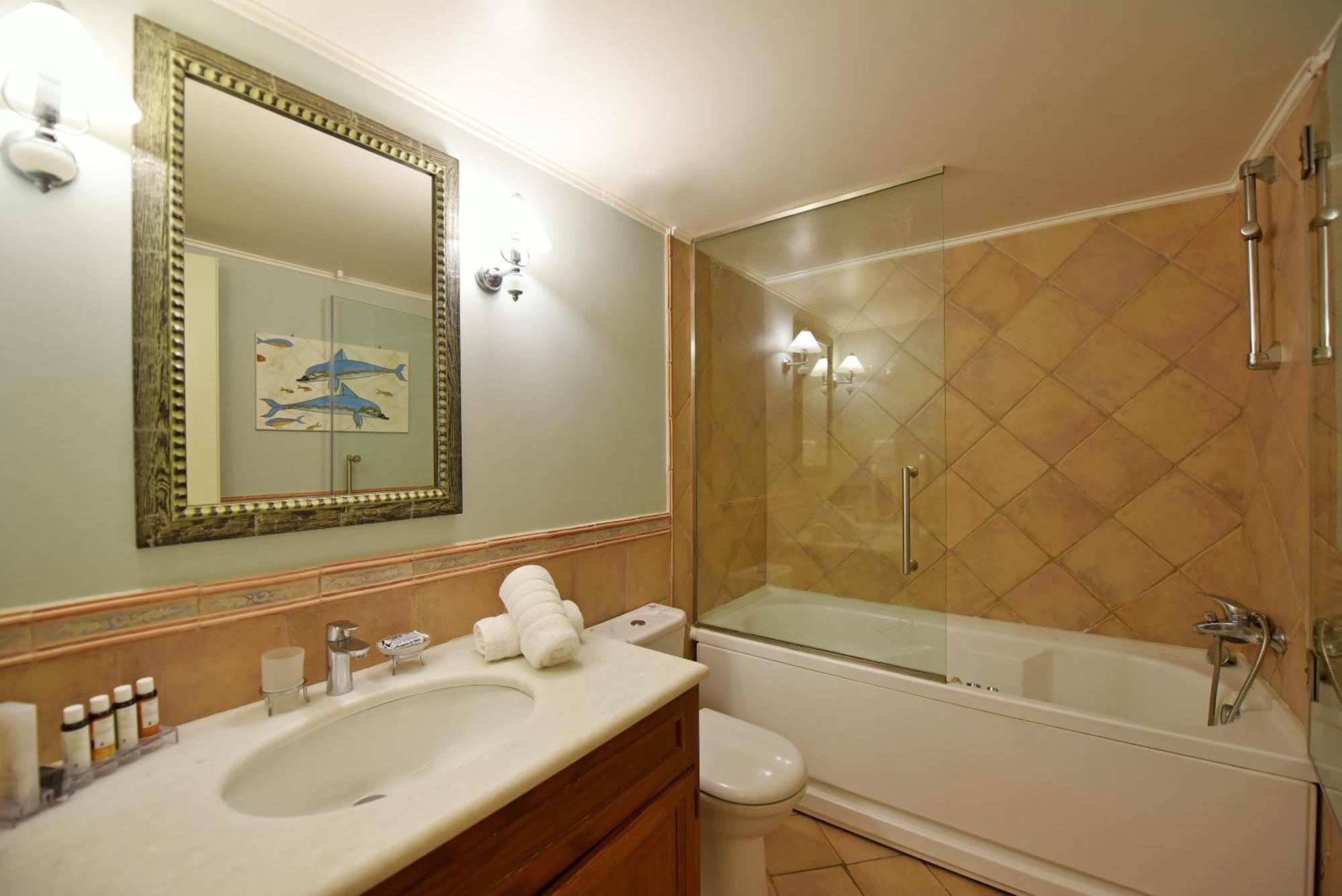 Angelica Traditional Boutique Hotel Идра Номер фото