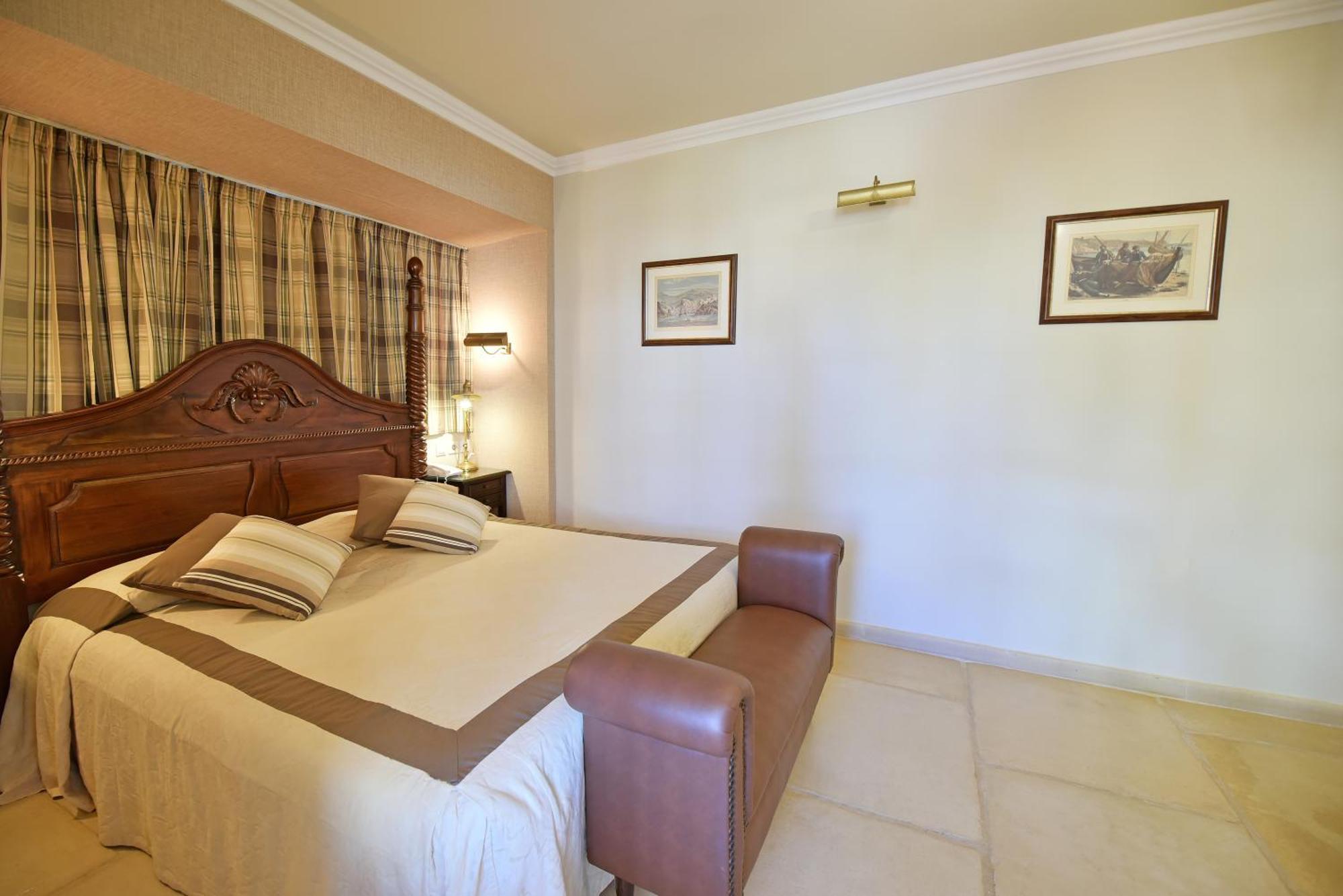 Angelica Traditional Boutique Hotel Идра Номер фото