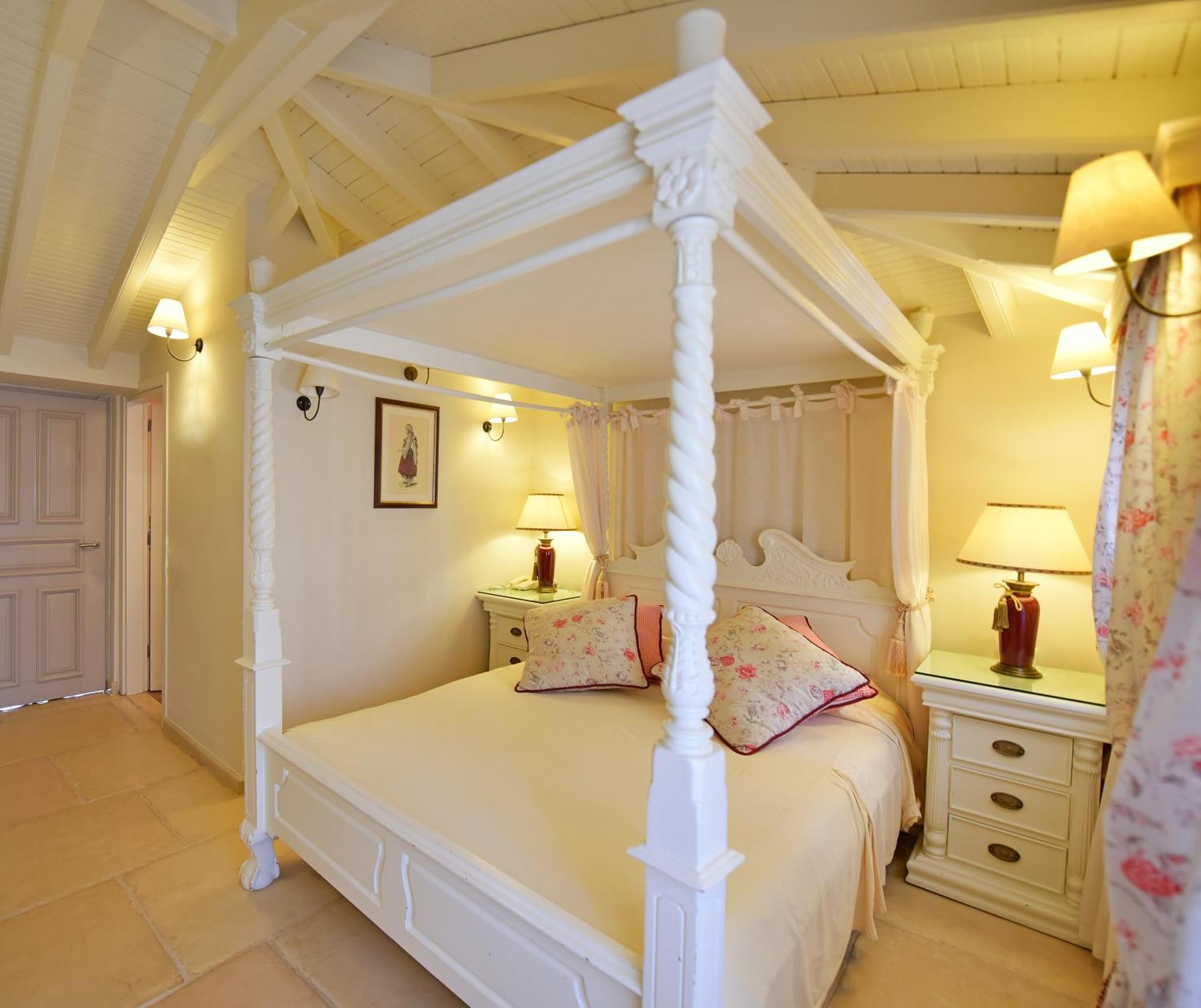 Angelica Traditional Boutique Hotel Идра Экстерьер фото